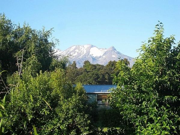 The Ski House On Miharo - Rangataua Holiday Home โอฮาคูเน ภายนอก รูปภาพ